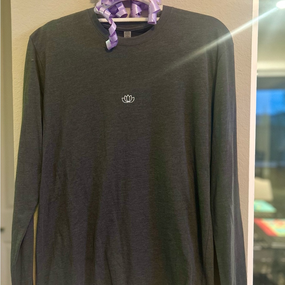 NWOT Om & Ah Gray Long Sleeve Shirt
